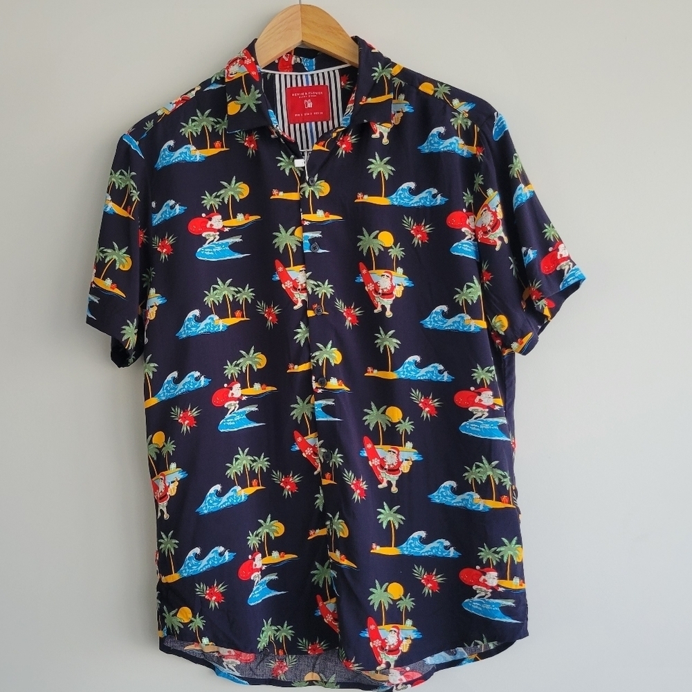 DENIM & FLOWER BUTTON UP MEN'S HAWAIIAN SHIRT SURFING SANTA Navy Blue Size S